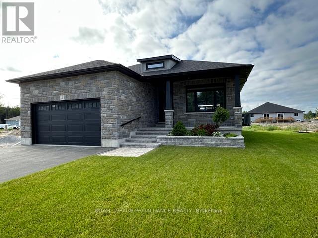 5 MACKENZIE JOHN CRESCENT, Brighton, Ontario