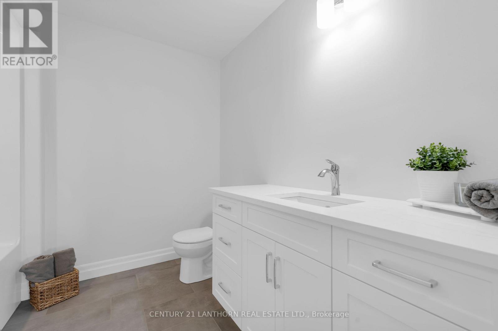 2567 County Road 5 Road, Prince Edward County, Ontario  K0K 2T0 - Photo 15 - X9361675
