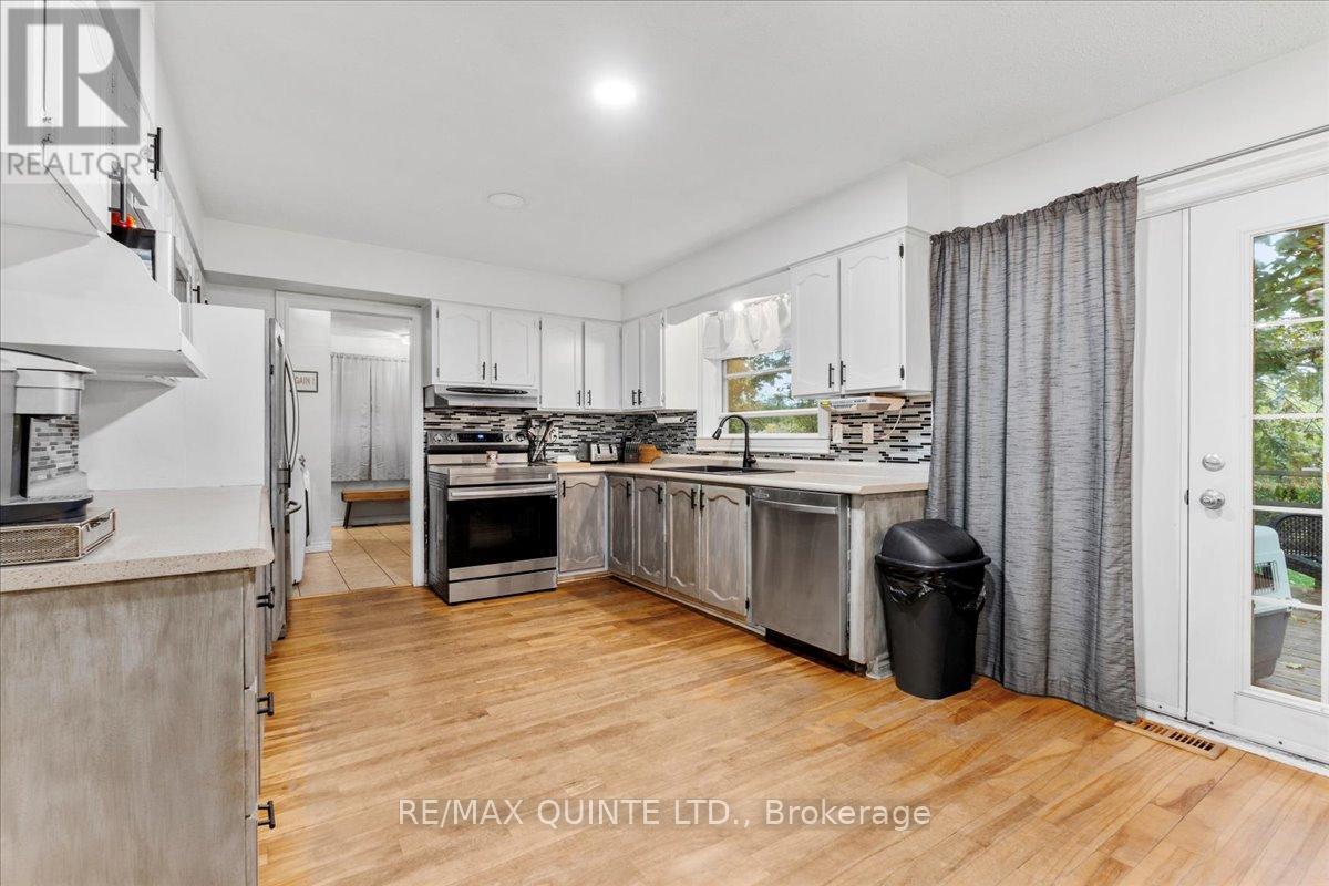 31 Ridge Road, Prince Edward County, Ontario  K0K 2T0 - Photo 12 - X9398578