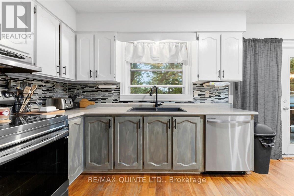 31 Ridge Road, Prince Edward County, Ontario  K0K 2T0 - Photo 13 - X9398578
