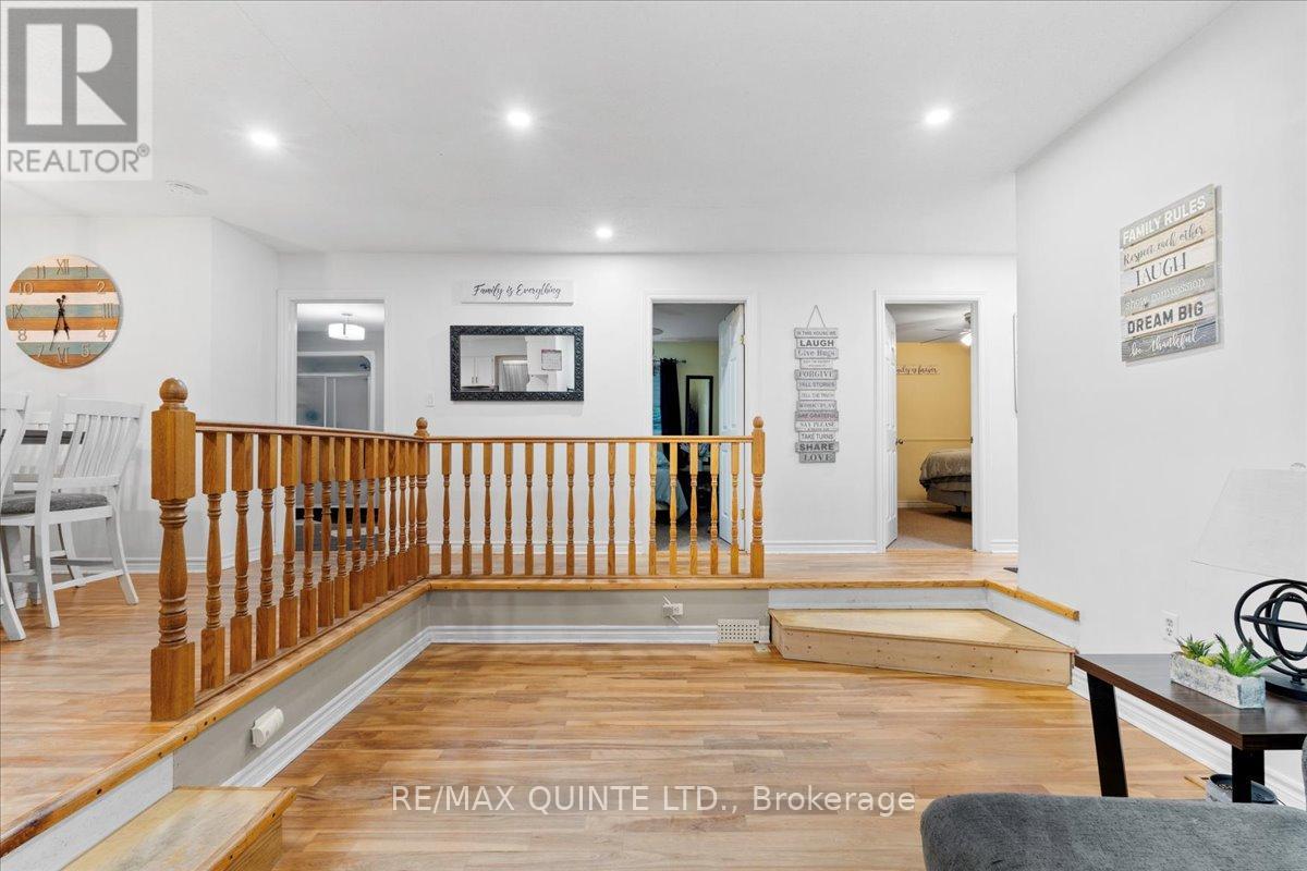 31 Ridge Road, Prince Edward County, Ontario  K0K 2T0 - Photo 21 - X9398578