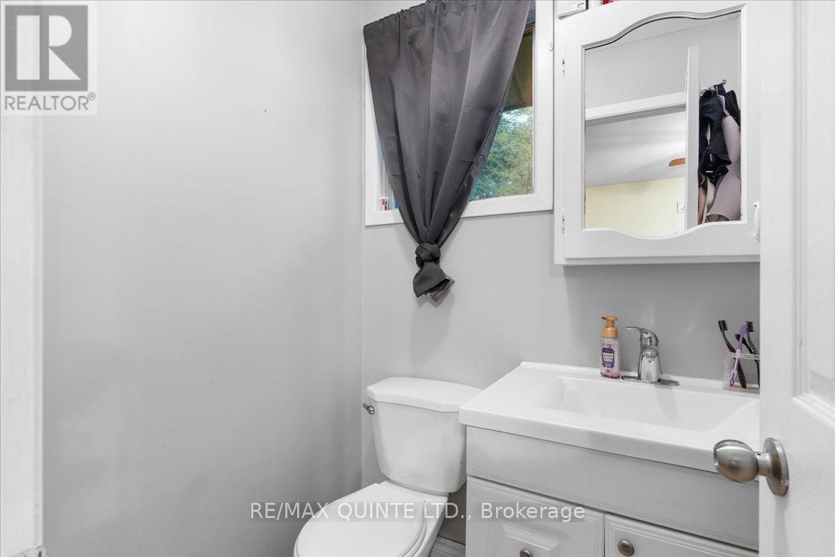 31 Ridge Road, Prince Edward County, Ontario  K0K 2T0 - Photo 31 - X9398578