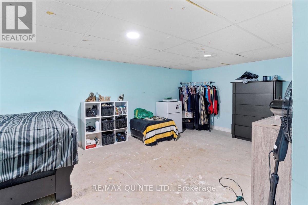 31 Ridge Road, Prince Edward County, Ontario  K0K 2T0 - Photo 35 - X9398578