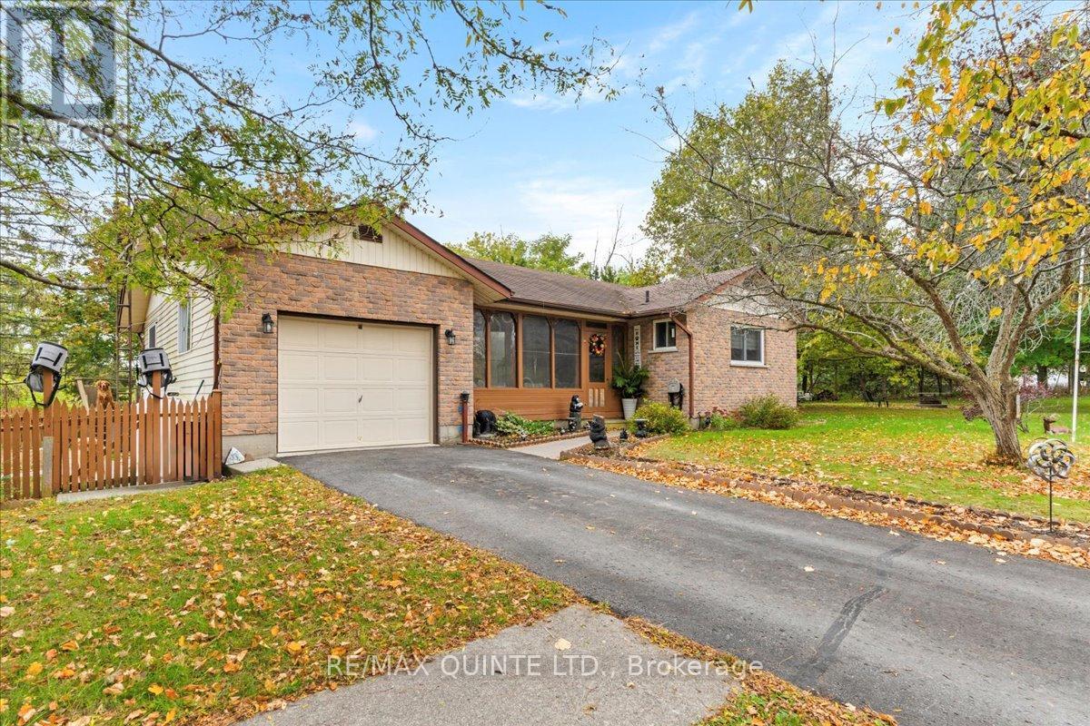 31 Ridge Road, Prince Edward County, Ontario  K0K 2T0 - Photo 4 - X9398578