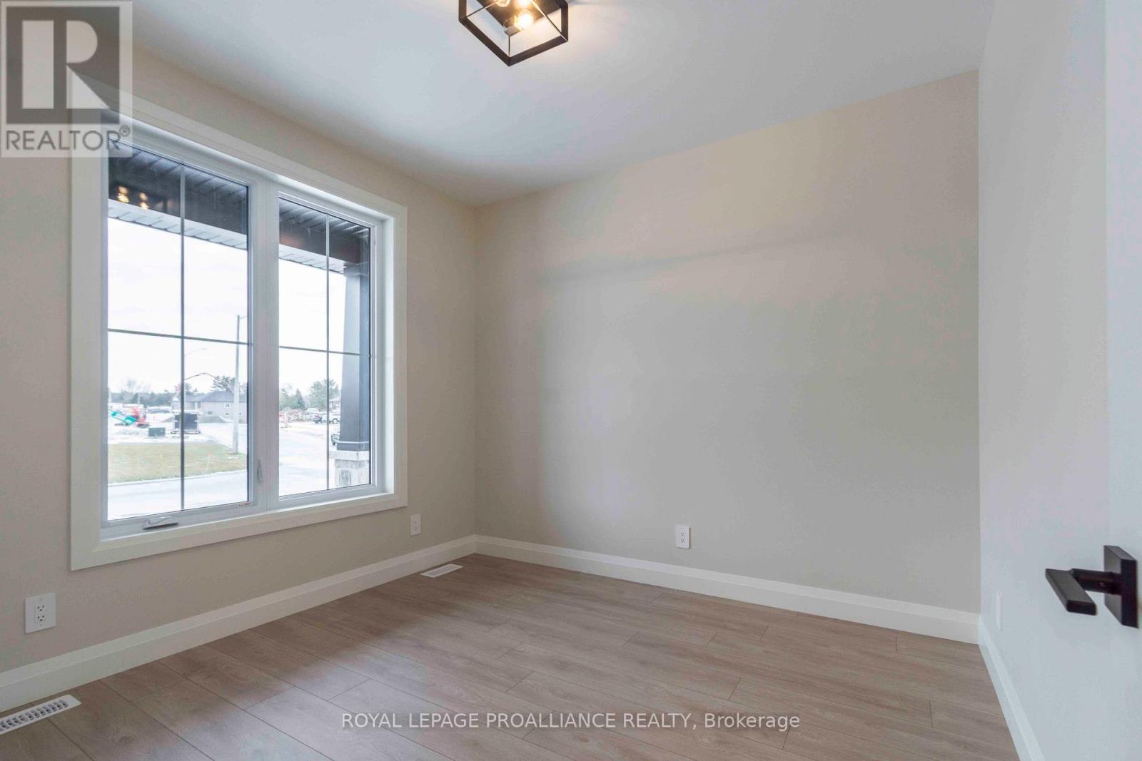 2 Mackenzie John Crescent, Brighton, Ontario  K0K 1H0 - Photo 16 - X11248072