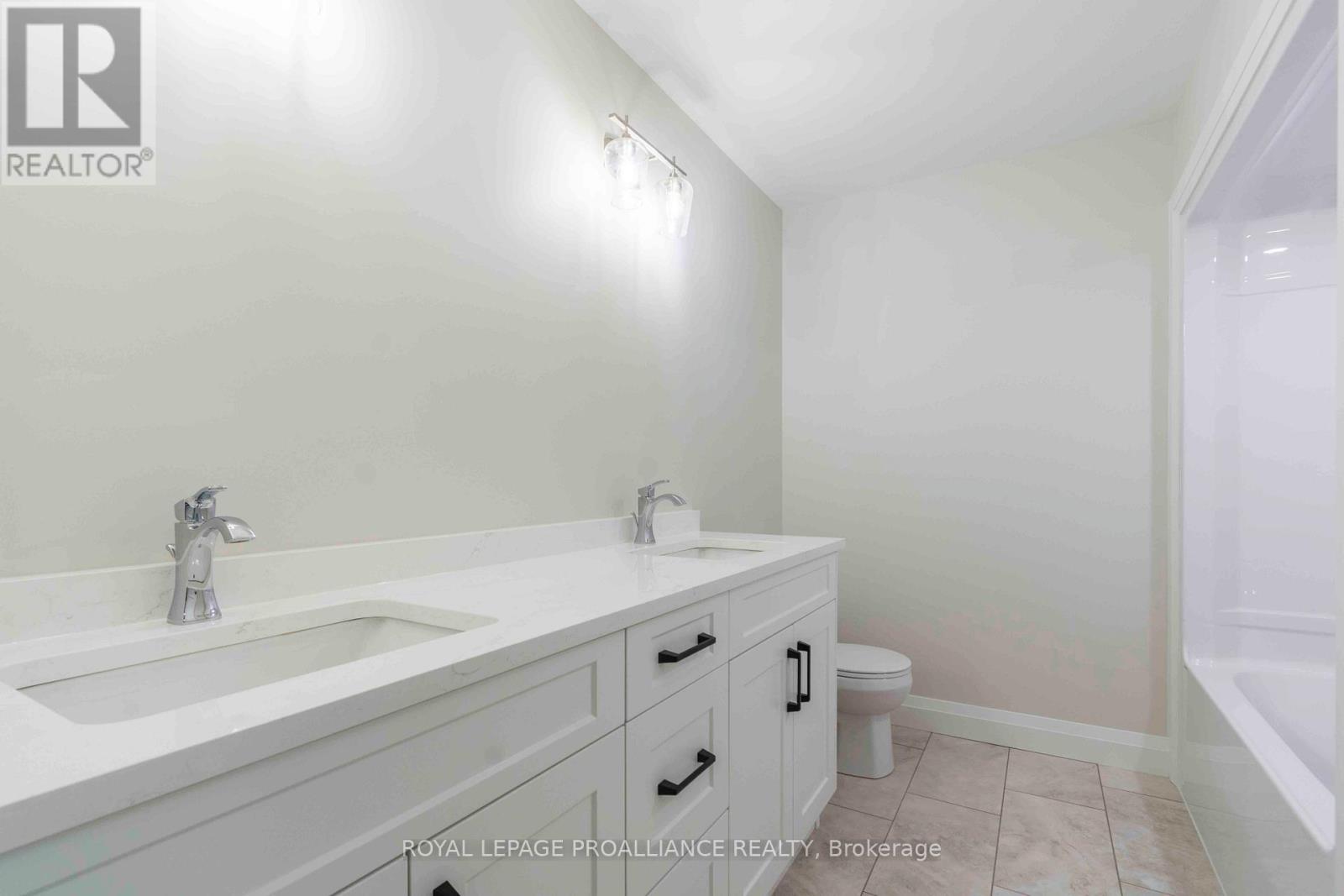 2 Mackenzie John Crescent, Brighton, Ontario  K0K 1H0 - Photo 25 - X11248072