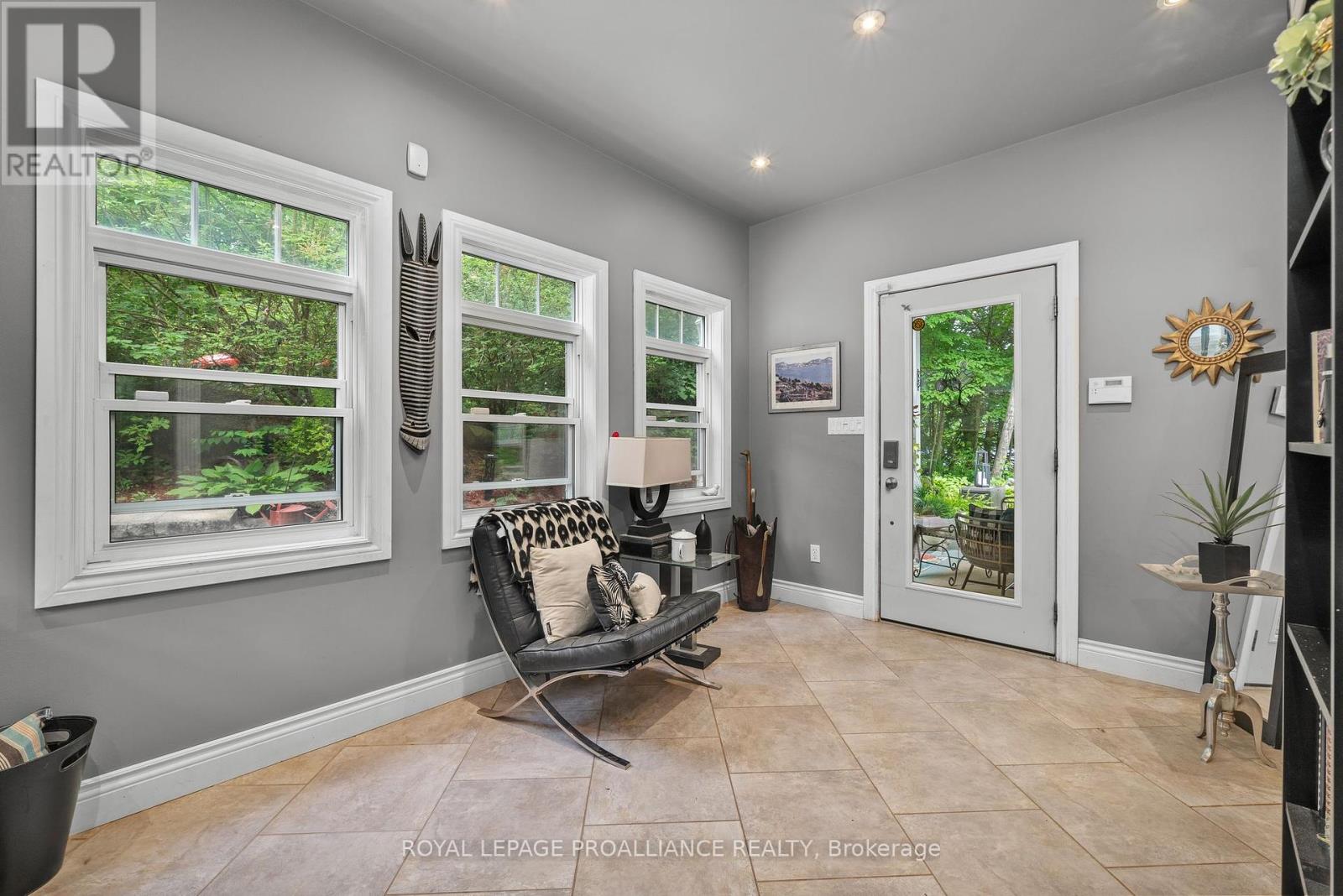 17b Hughes Lane, Tweed, Ontario  K0K 3J0 - Photo 12 - X12004941