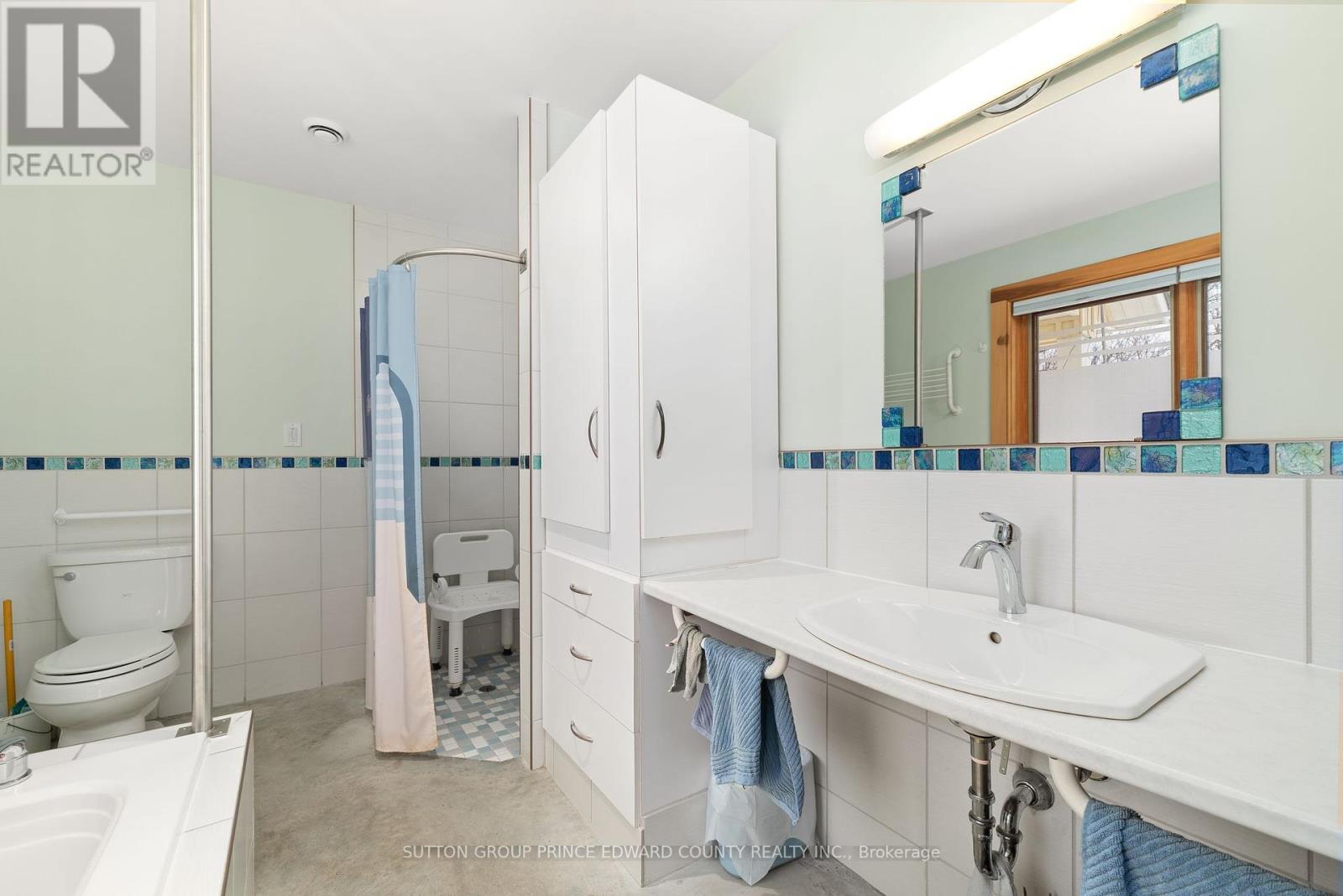 4 Carla Court, Prince Edward County, Ontario  K0K 3L0 - Photo 28 - X12007607