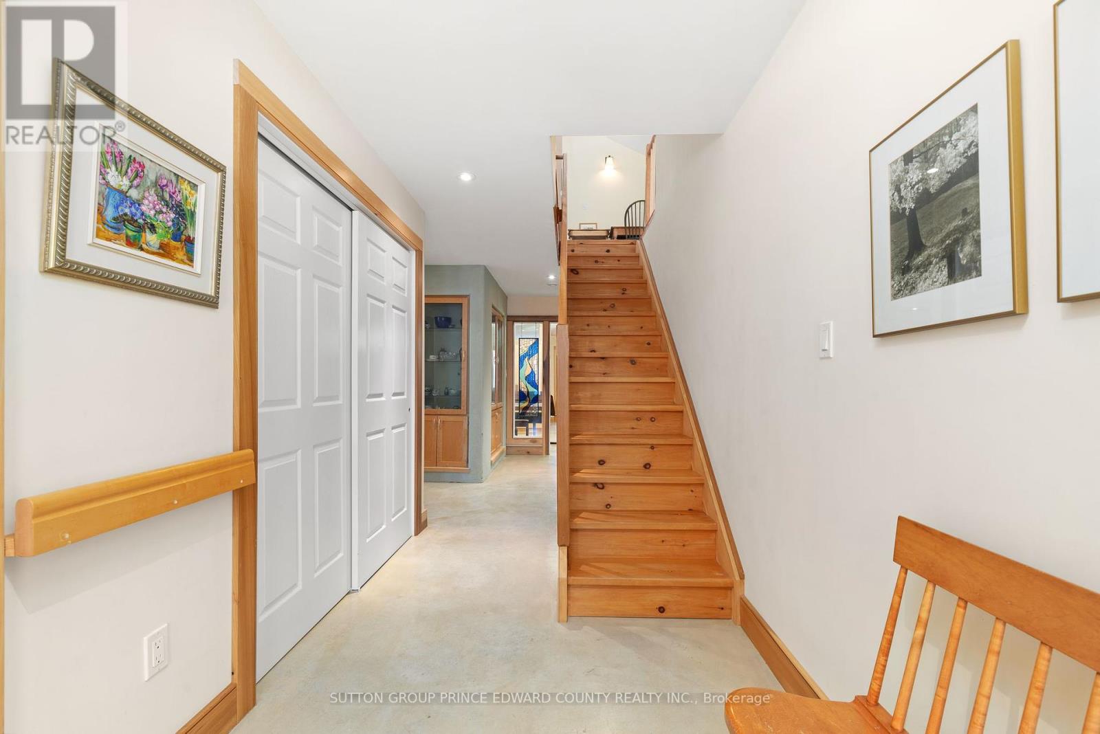 4 Carla Court, Prince Edward County, Ontario  K0K 3L0 - Photo 9 - X12007607