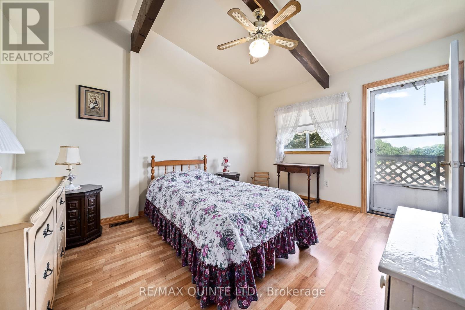 257 Elmbrook Road, Prince Edward County, Ontario  K0K 2T0 - Photo 18 - X12034032