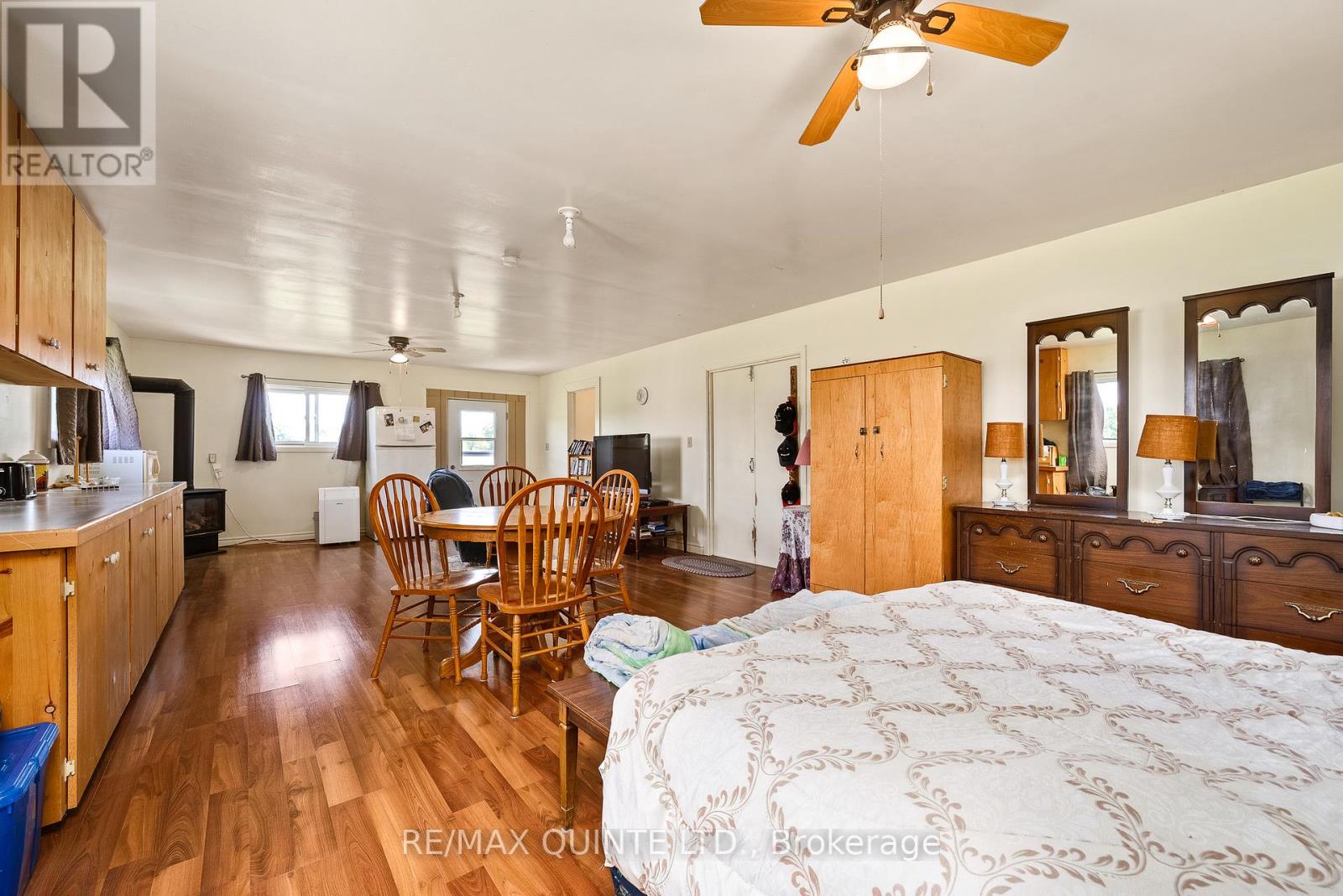 257 Elmbrook Road, Prince Edward County, Ontario  K0K 2T0 - Photo 40 - X12034032