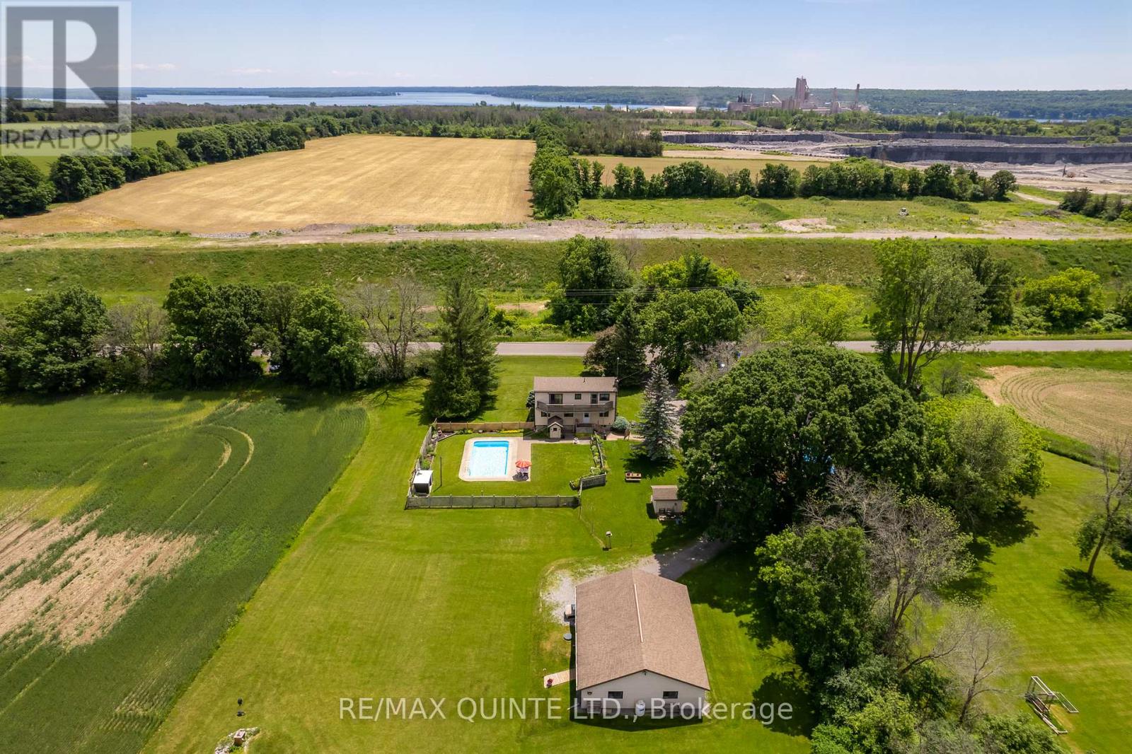 257 Elmbrook Road, Prince Edward County, Ontario  K0K 2T0 - Photo 41 - X12034032