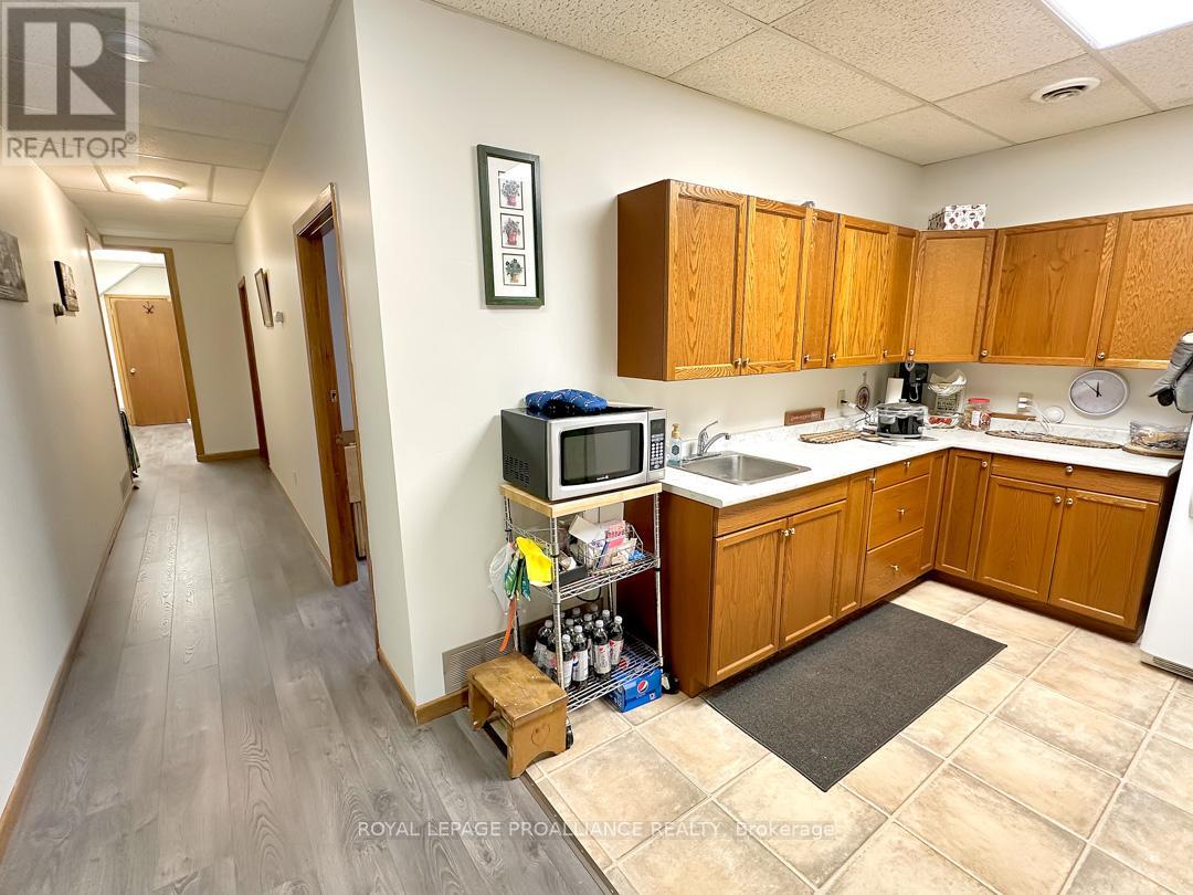 91 St.lawrence Street E, Centre Hastings, Ontario  K0K 2K0 - Photo 25 - X12047367