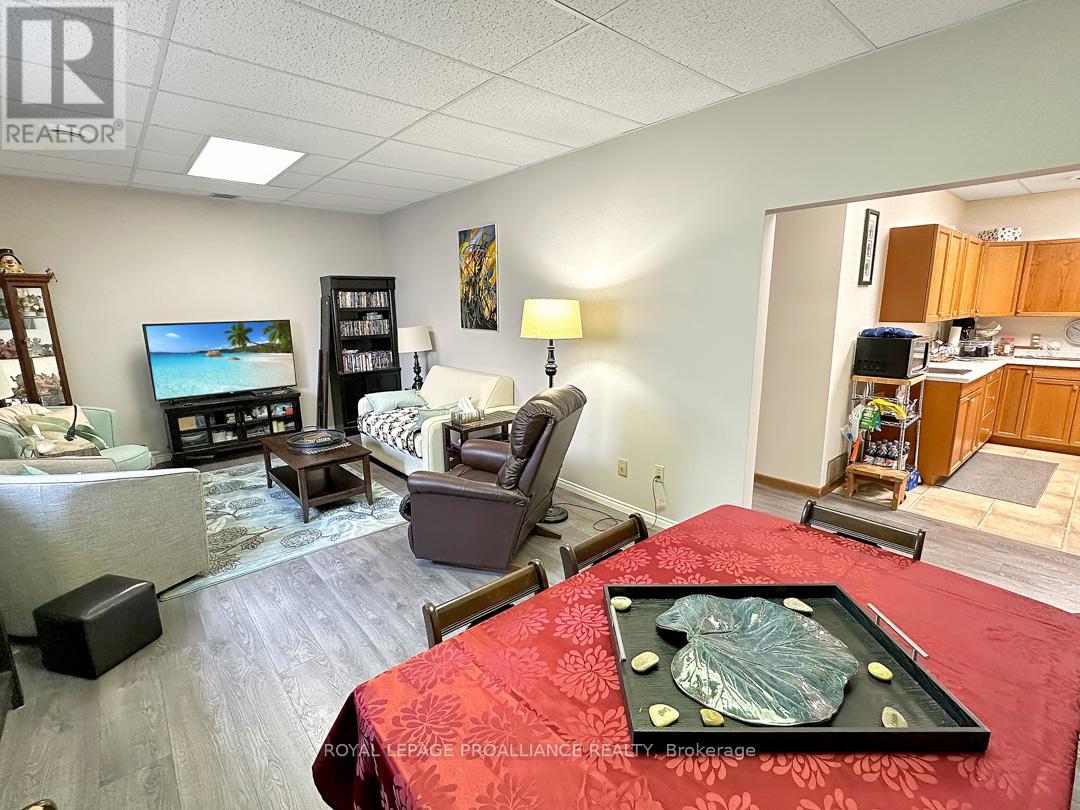91 St.lawrence Street E, Centre Hastings, Ontario  K0K 2K0 - Photo 27 - X12047367