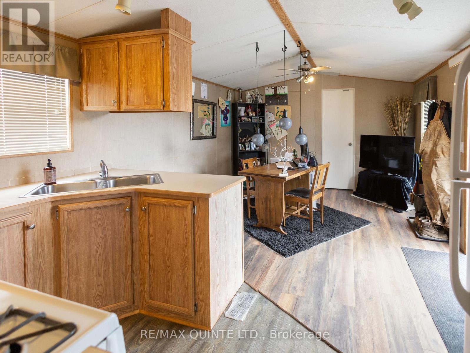55 County Road 14 Road, Prince Edward County, Ontario  K0K 1W0 - Photo 33 - X12088739