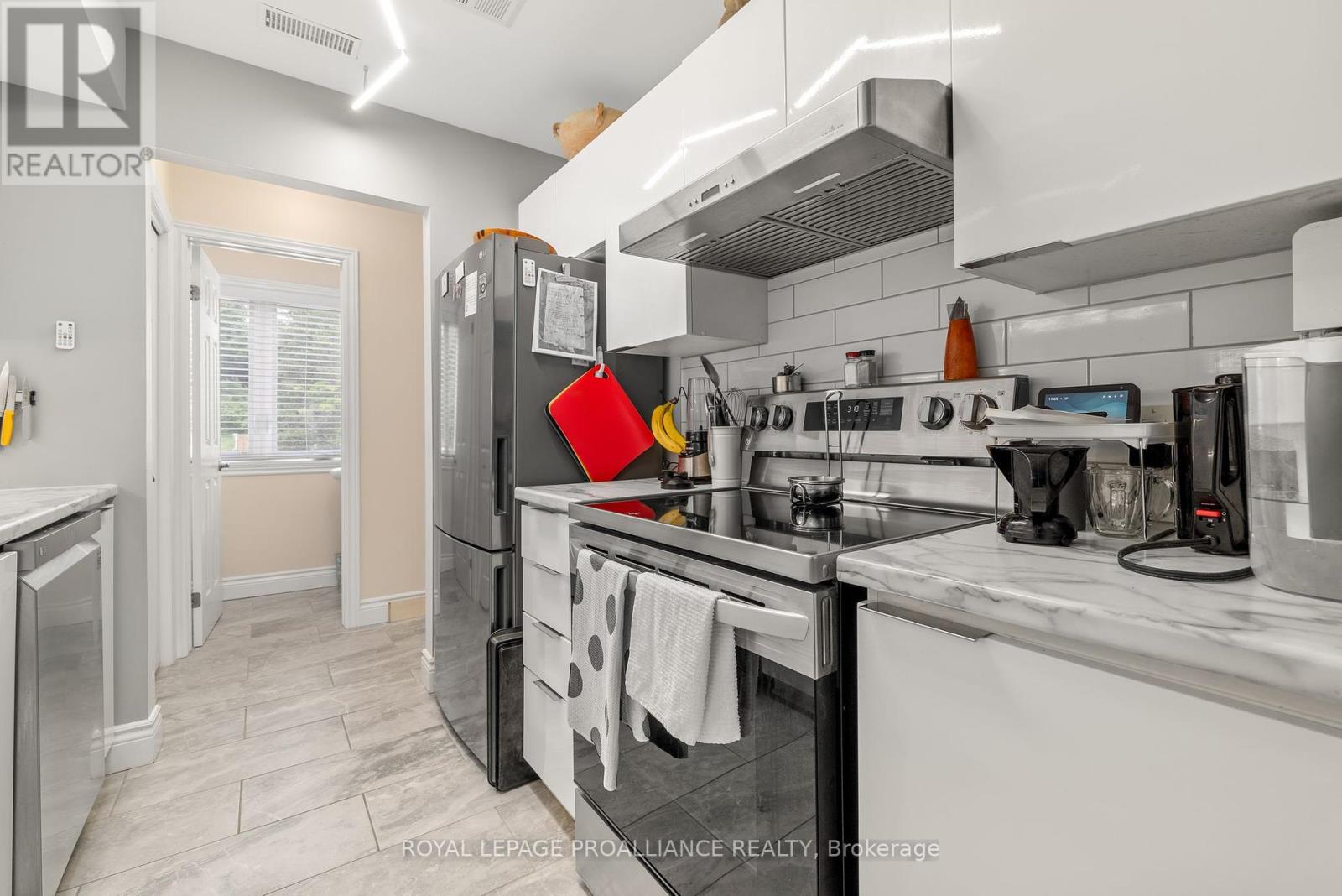 3 - 1 Mortimer Street, Prince Edward County, Ontario  K0K 2T0 - Photo 12 - X12090635