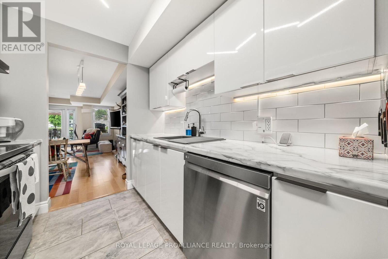 3 - 1 Mortimer Street, Prince Edward County, Ontario  K0K 2T0 - Photo 13 - X12090635