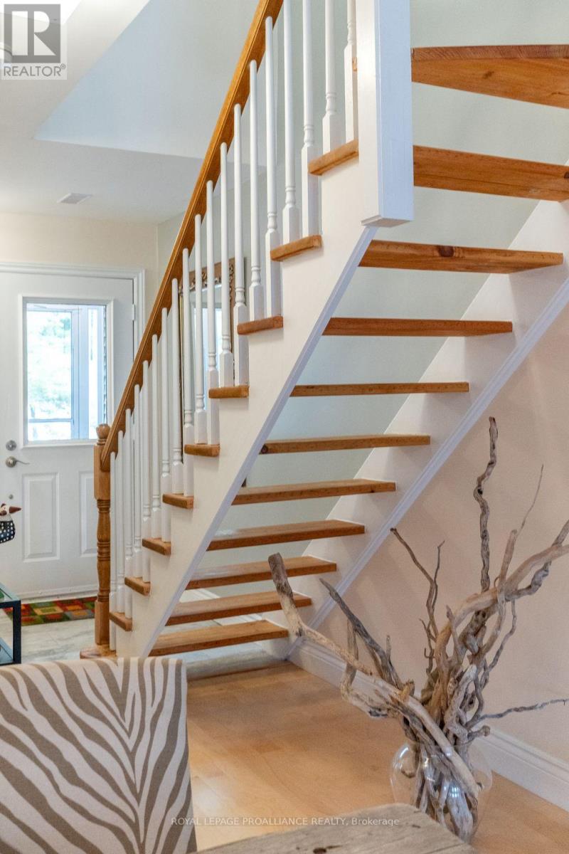 3 - 1 Mortimer Street, Prince Edward County, Ontario  K0K 2T0 - Photo 21 - X12090635
