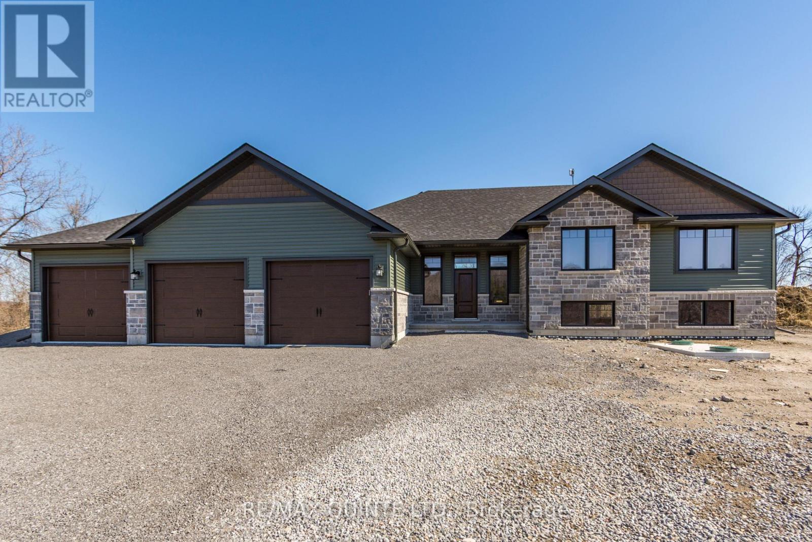 251 WALLBRIDGE ROAD, Quinte West, Ontario