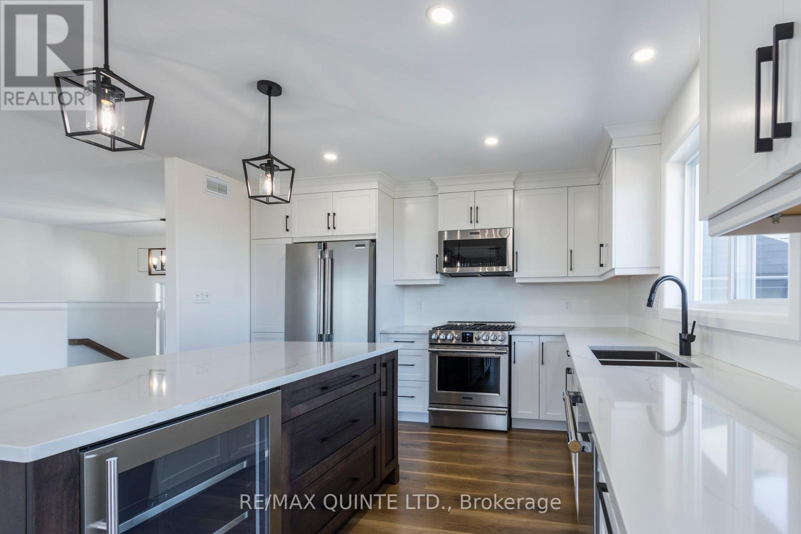 251 Wallbridge Road, Quinte West, Ontario  K8P 1Z3 - Photo 15 - X12101318
