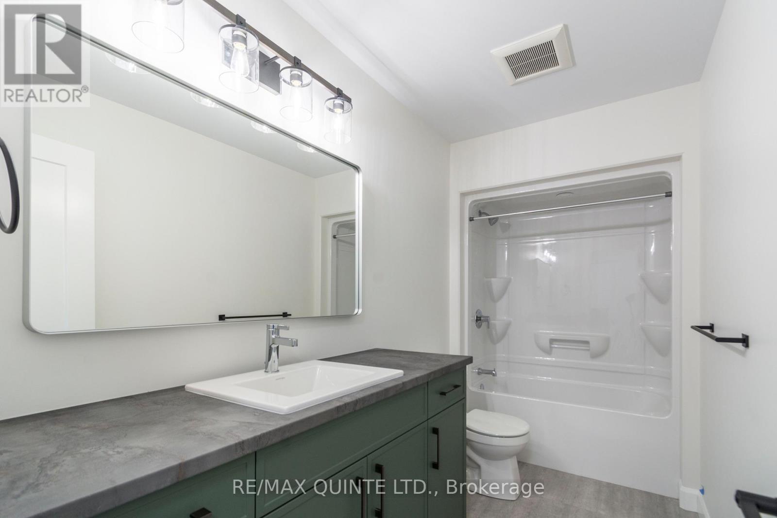 251 Wallbridge Road, Quinte West, Ontario  K8P 1Z3 - Photo 30 - X12101318
