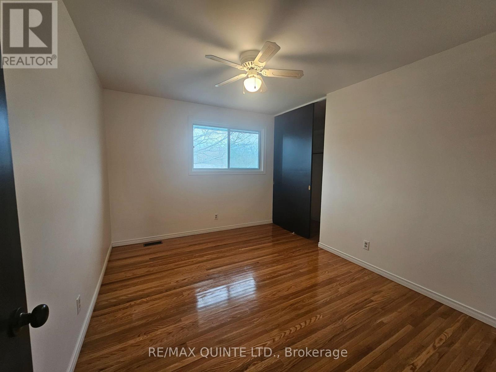 12 Philip Street, Prince Edward County, Ontario  K0K 2T0 - Photo 36 - X12105741