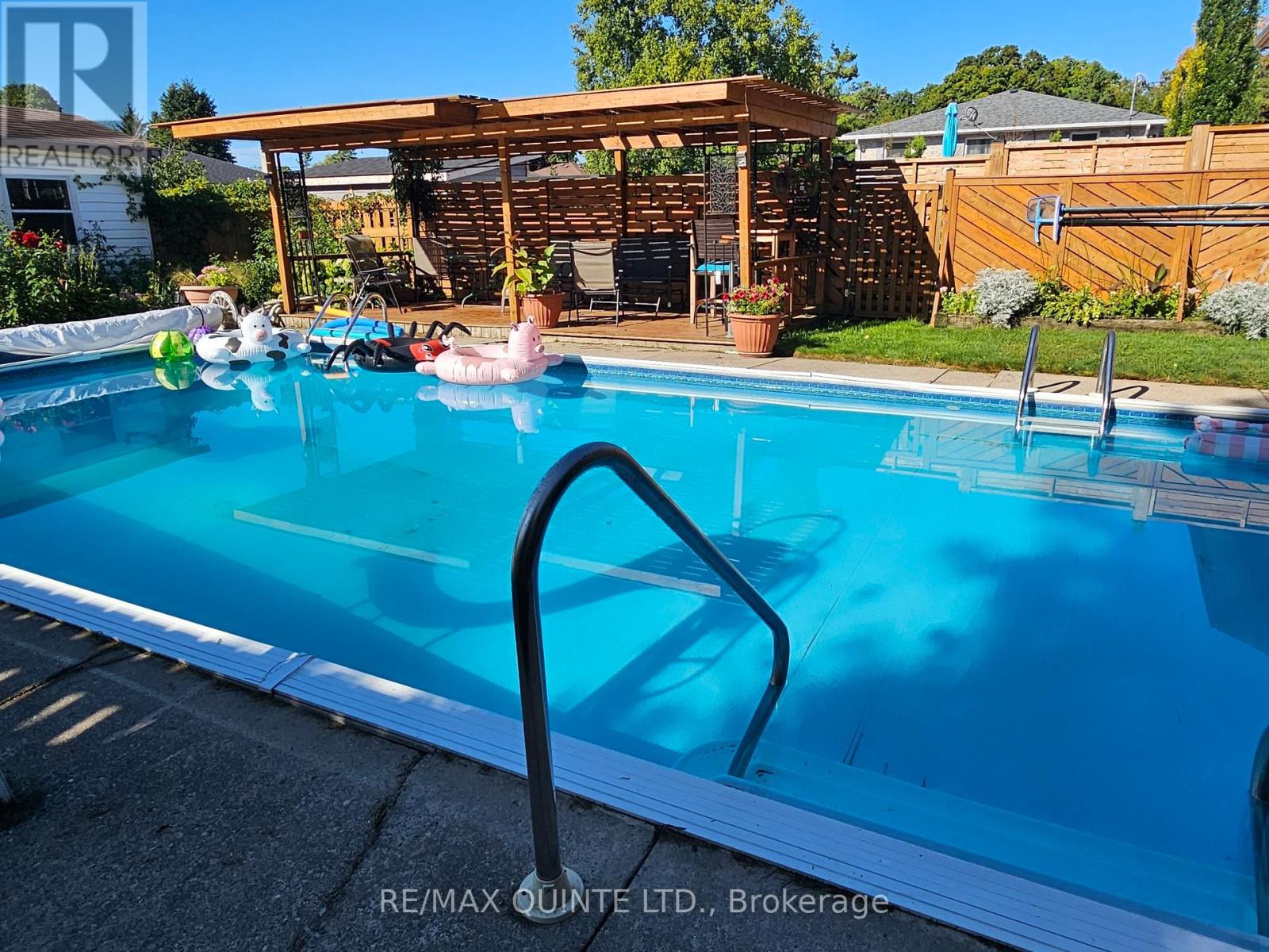 12 Philip Street, Prince Edward County, Ontario  K0K 2T0 - Photo 43 - X12105741