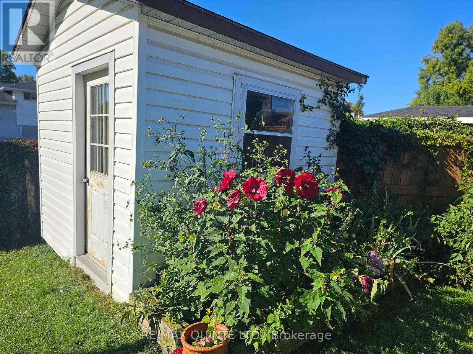 12 Philip Street, Prince Edward County, Ontario  K0K 2T0 - Photo 44 - X12105741
