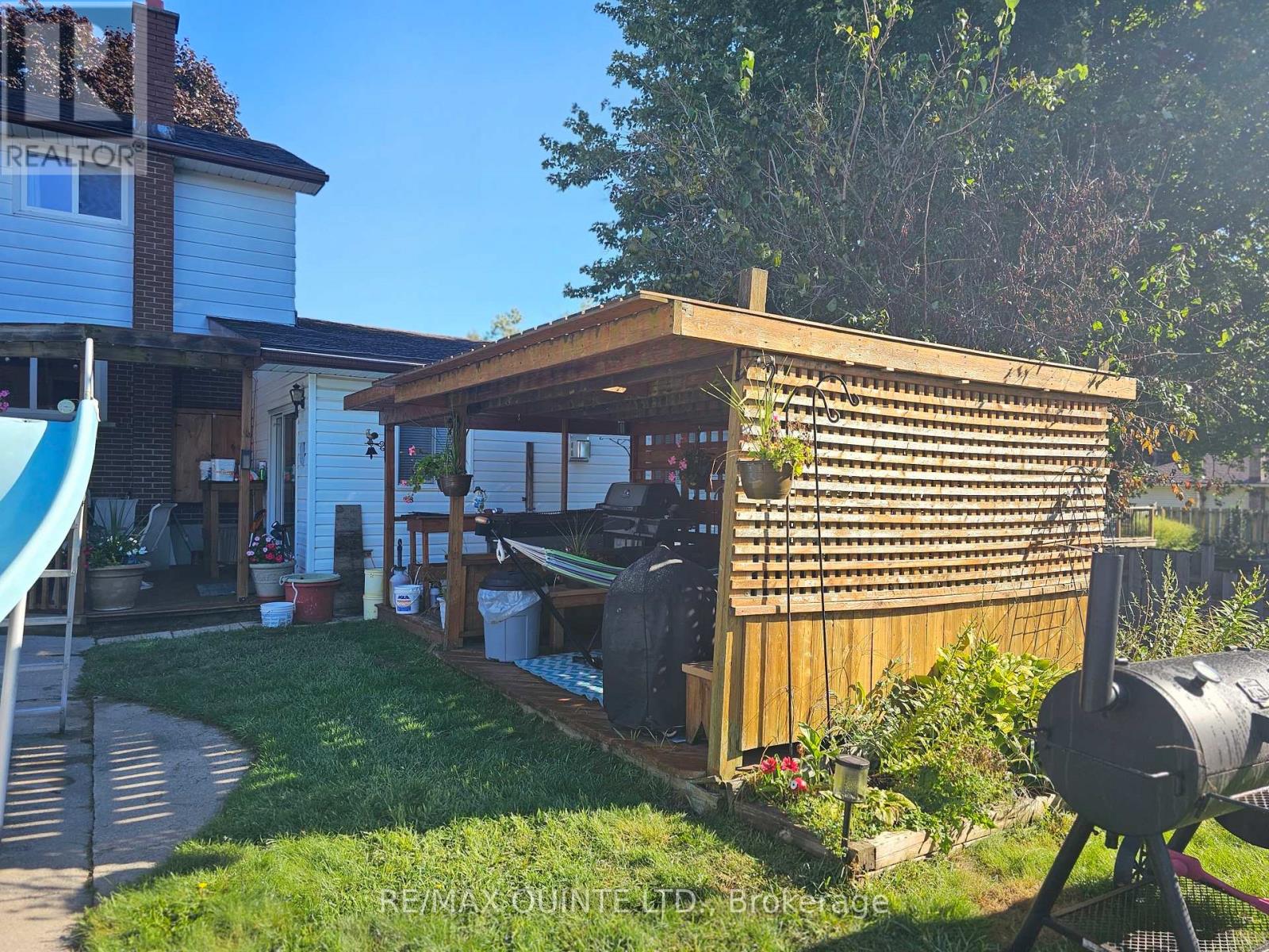 12 Philip Street, Prince Edward County, Ontario  K0K 2T0 - Photo 46 - X12105741