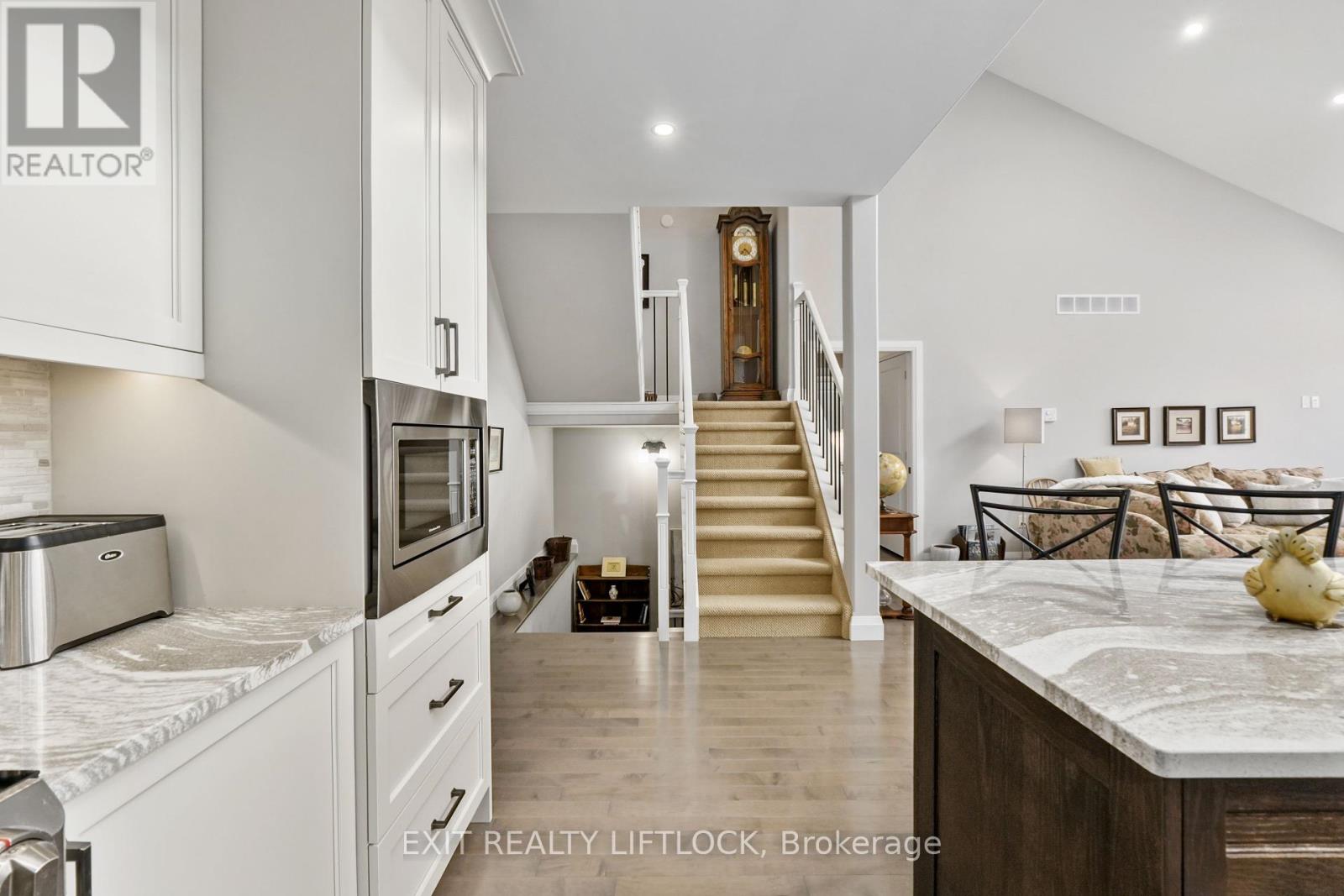 10 - 68 Blossom Court, Trent Hills, Ontario  K0K 3K0 - Photo 21 - X12115105