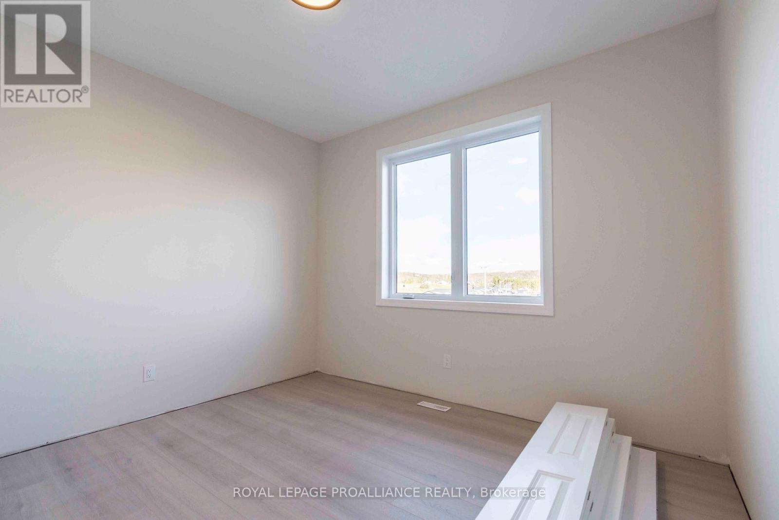 63 Meagan Lane, Quinte West, Ontario  K0K 2C0 - Photo 16 - X12117525