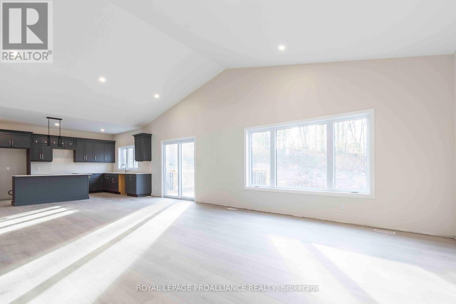 63 Meagan Lane, Quinte West, Ontario  K0K 2C0 - Photo 5 - X12117525