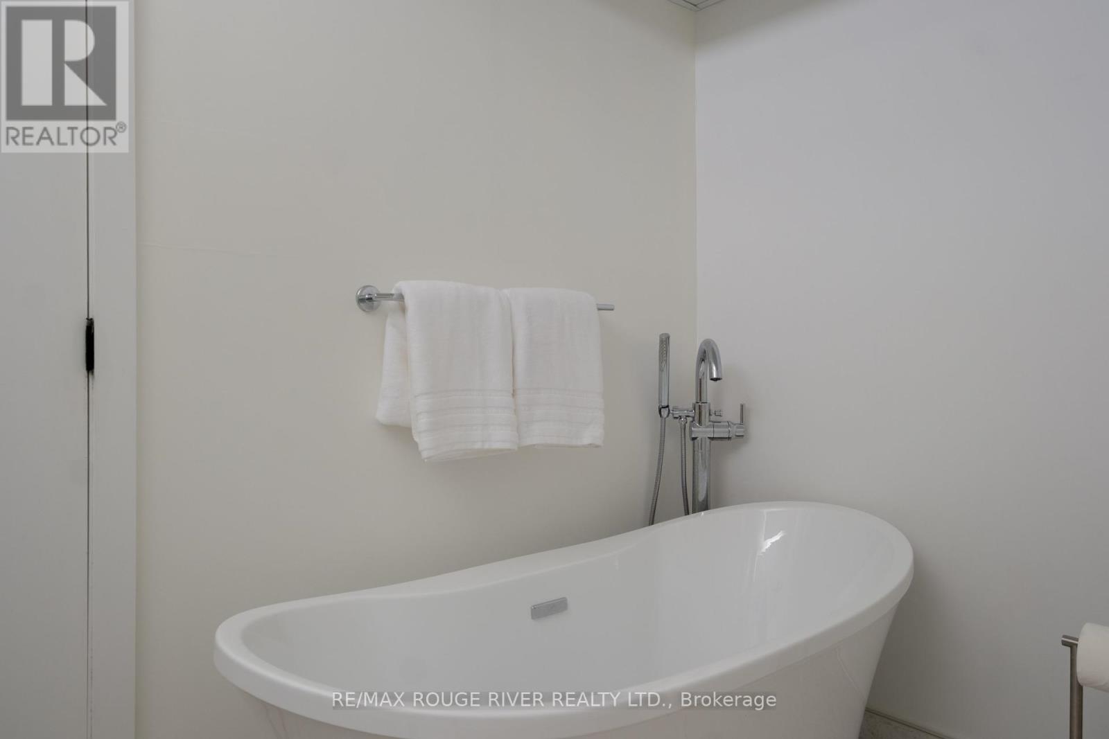 440 - 5427 Young Street, Hamilton Township, Ontario  K0K 2H0 - Photo 27 - X12121086