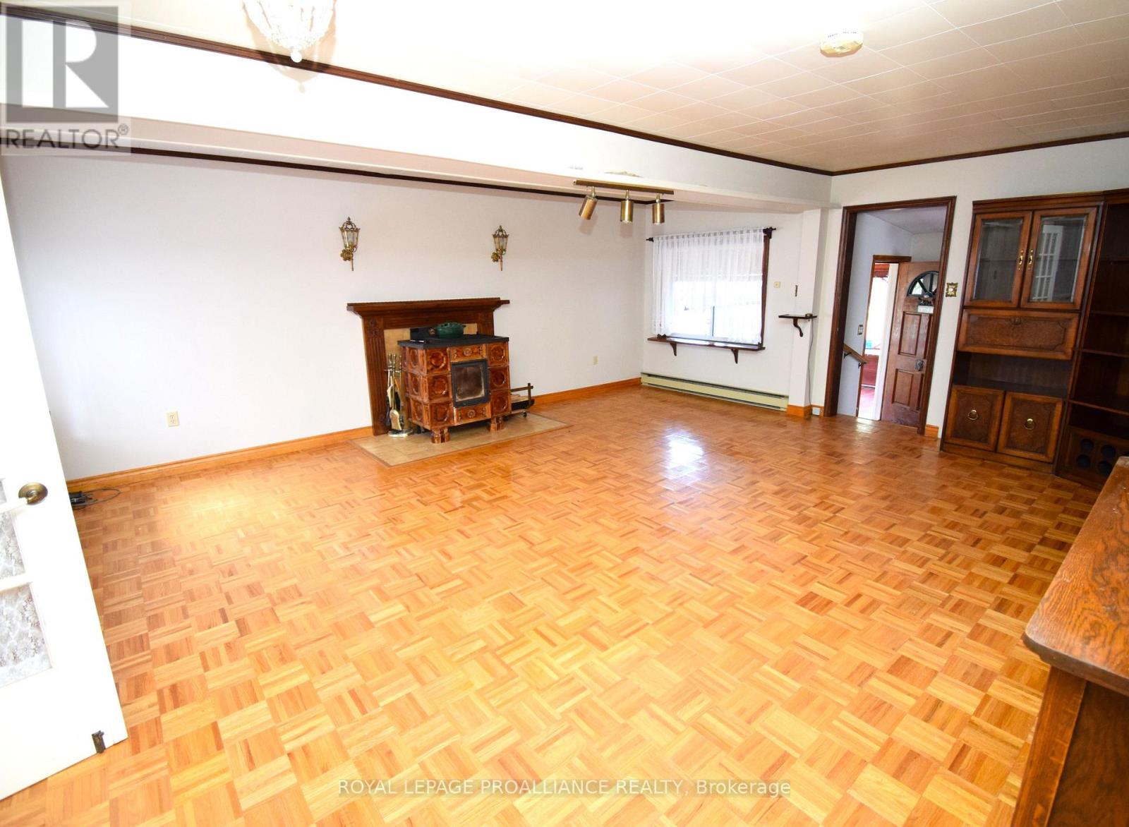 340 County Road 7, Prince Edward County, Ontario  K0K 2T0 - Photo 24 - X12128779