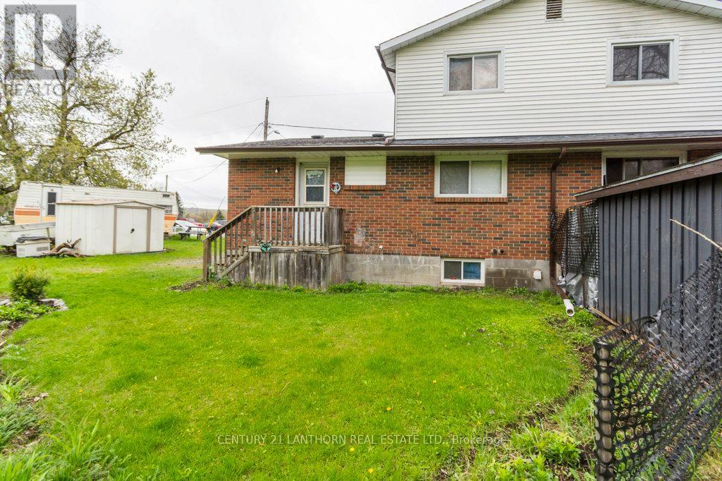 87-89 Scott Avenue, Quinte West, Ontario  K0K 2C0 - Photo 10 - X12130920