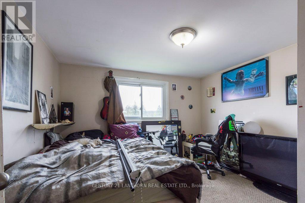 87-89 Scott Avenue, Quinte West, Ontario  K0K 2C0 - Photo 16 - X12130920