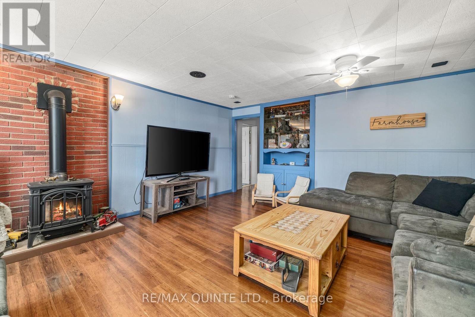 2 Baitleys Road, Prince Edward County, Ontario  K0K 3L0 - Photo 11 - X12130969