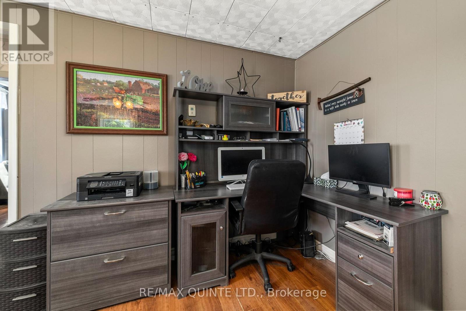 2 Baitleys Road, Prince Edward County, Ontario  K0K 3L0 - Photo 19 - X12130969