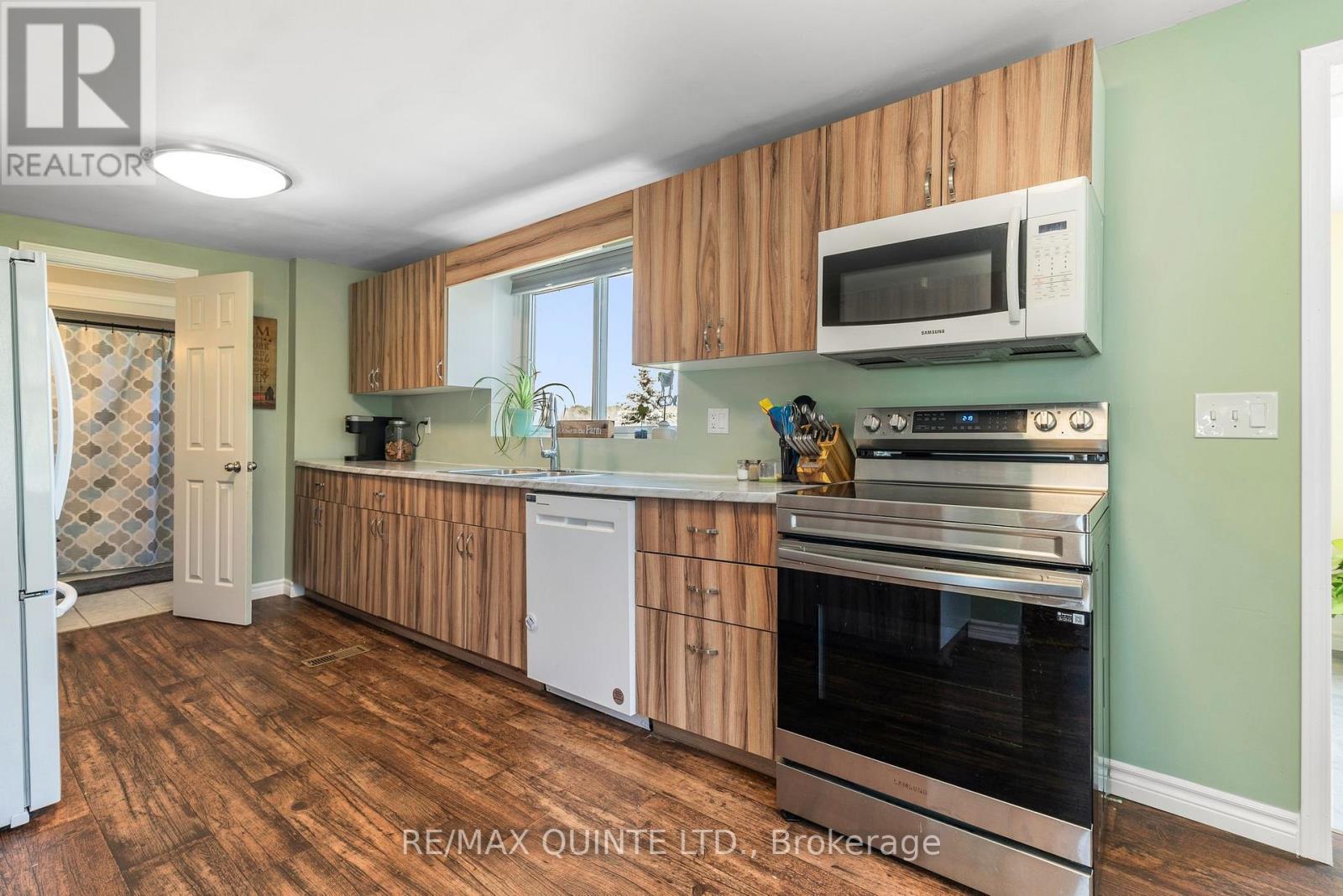 2 Baitleys Road, Prince Edward County, Ontario  K0K 3L0 - Photo 20 - X12130969