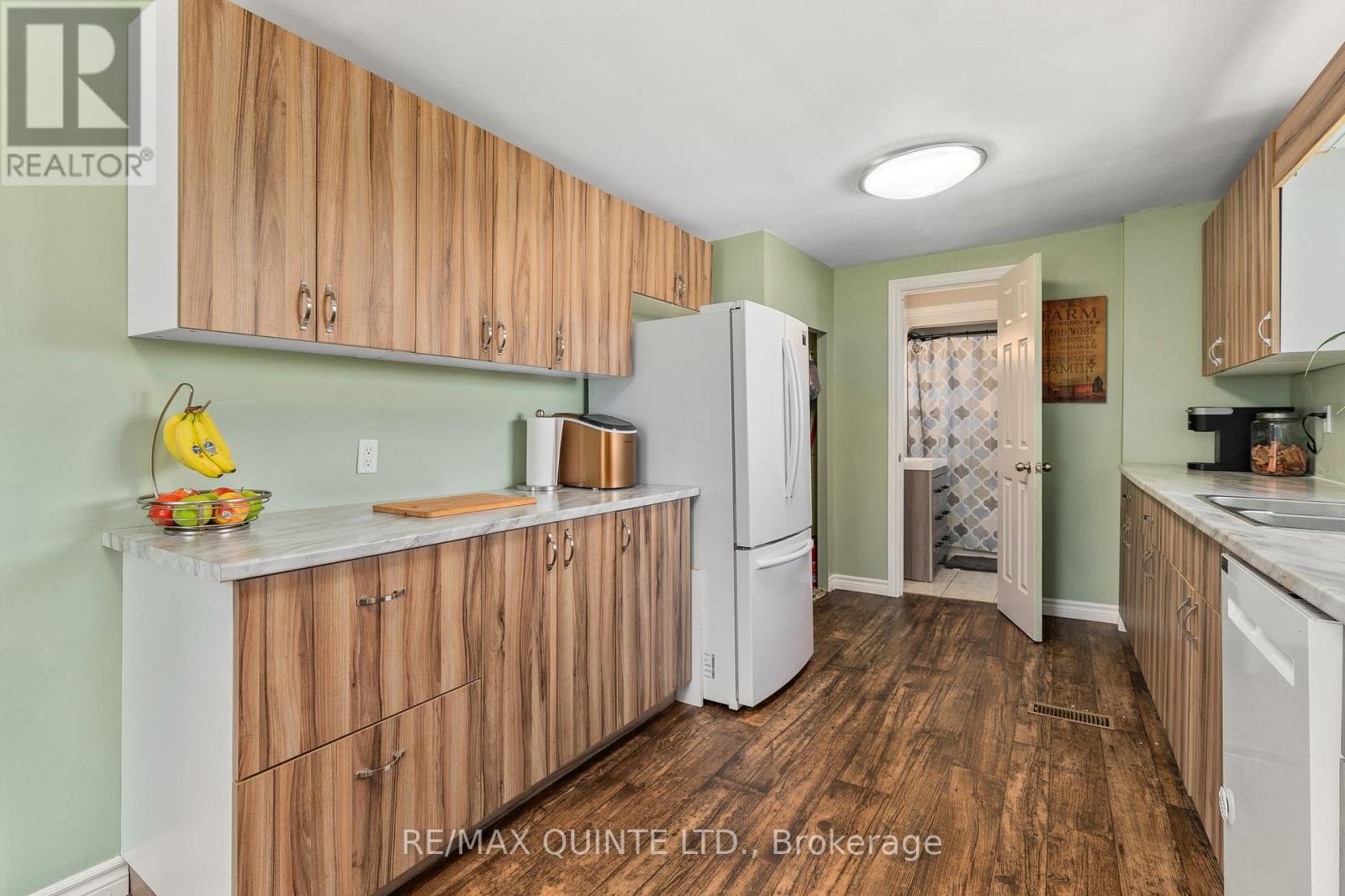 2 Baitleys Road, Prince Edward County, Ontario  K0K 3L0 - Photo 21 - X12130969