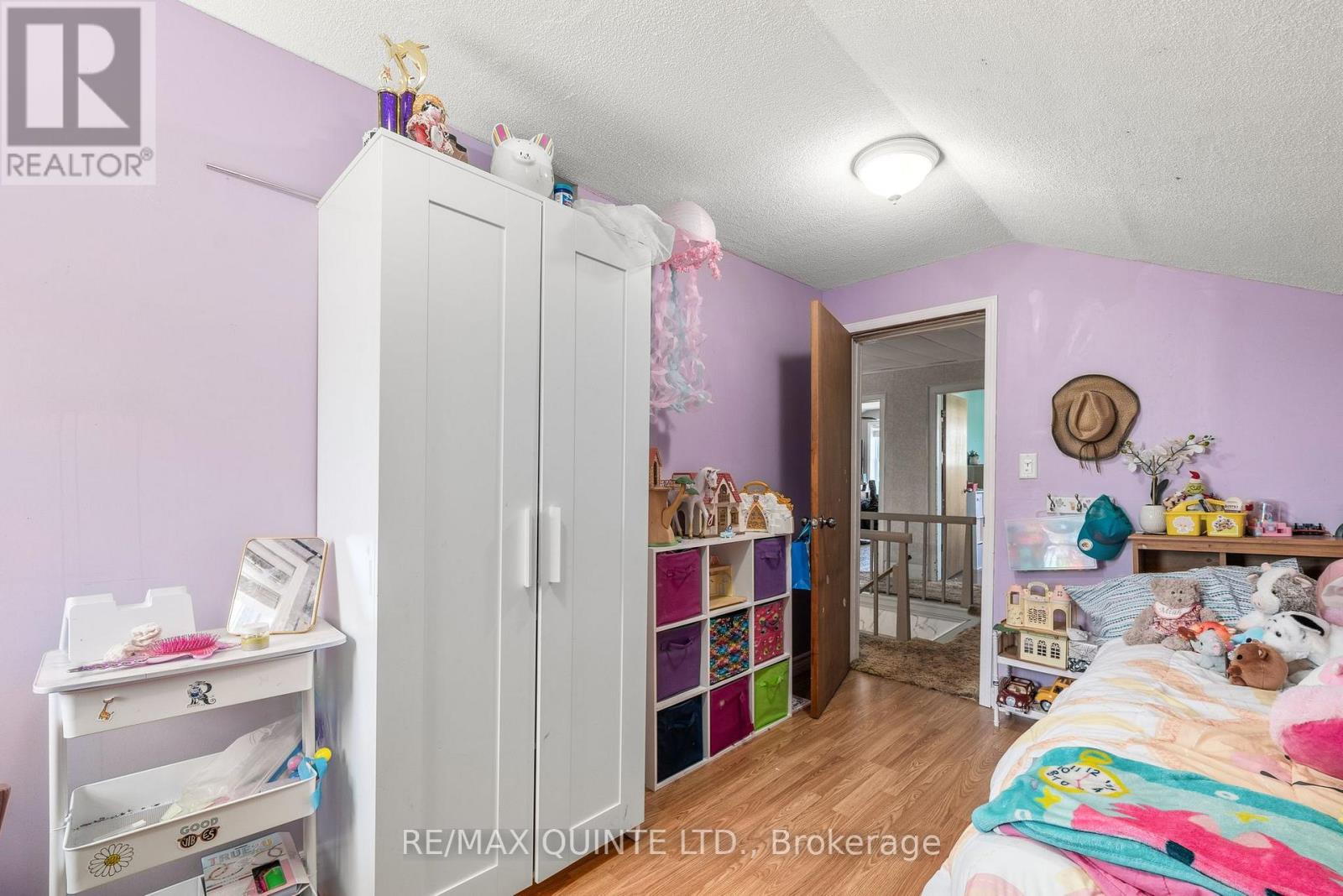 2 Baitleys Road, Prince Edward County, Ontario  K0K 3L0 - Photo 37 - X12130969