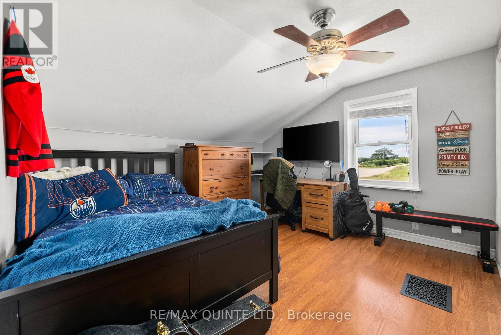 2 Baitleys Road, Prince Edward County, Ontario  K0K 3L0 - Photo 38 - X12130969