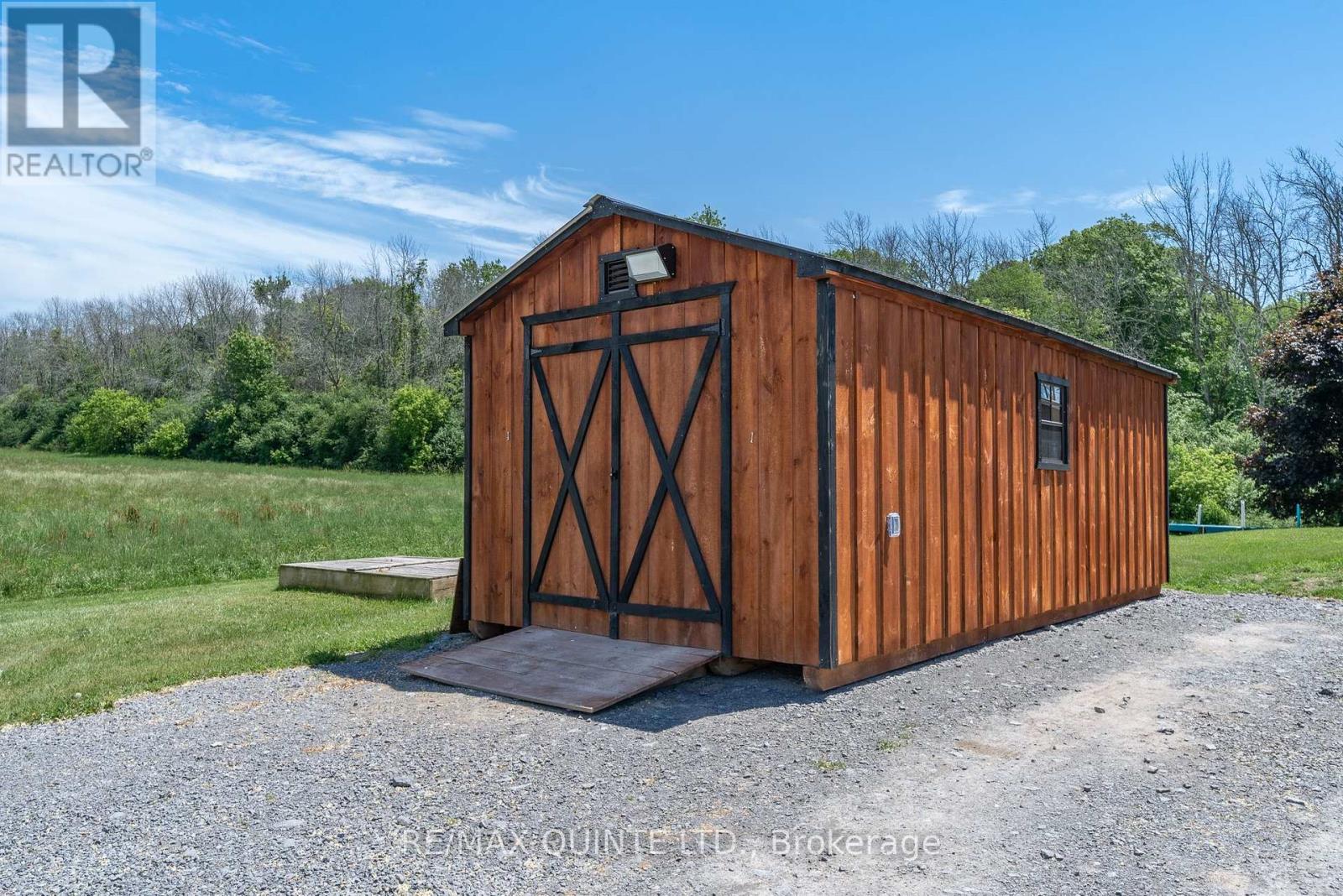 2 Baitleys Road, Prince Edward County, Ontario  K0K 3L0 - Photo 49 - X12130969