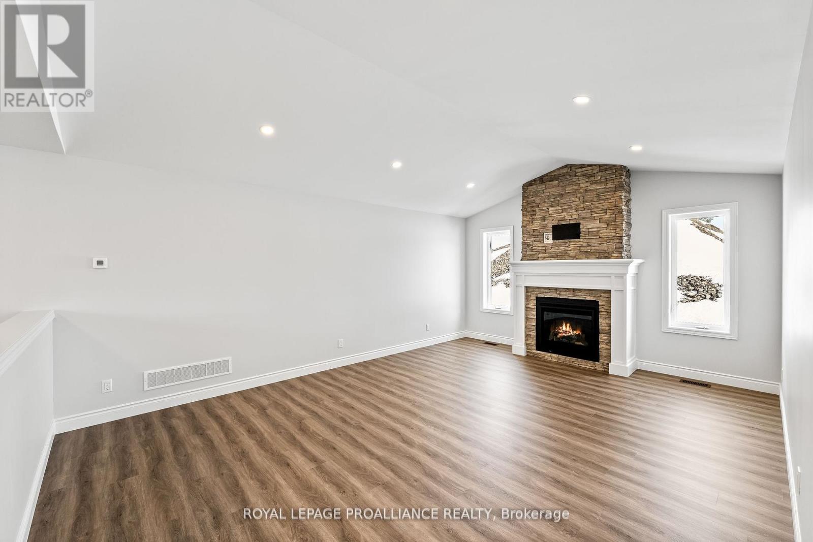 182 Homewood Avenue, Trent Hills, Ontario  K0K 1Y0 - Photo 19 - X12133947