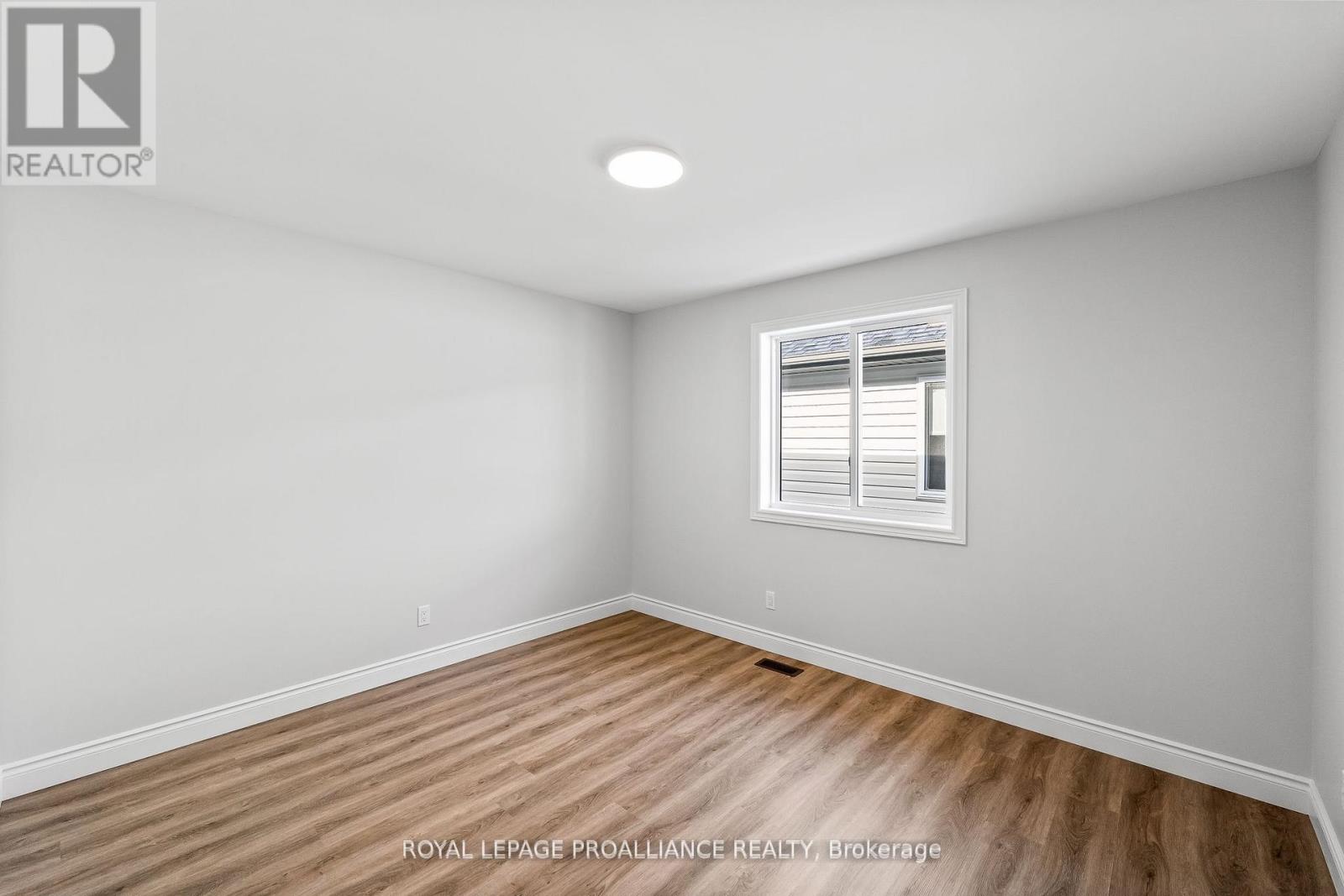 182 Homewood Avenue, Trent Hills, Ontario  K0K 1Y0 - Photo 27 - X12133947