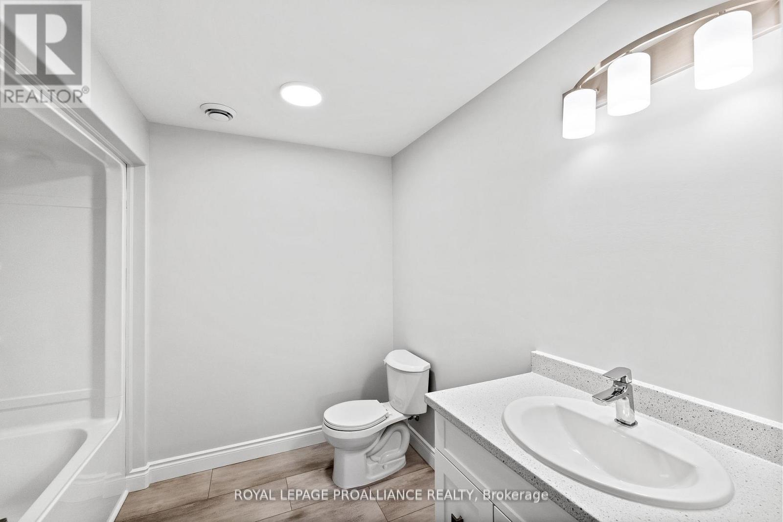 182 Homewood Avenue, Trent Hills, Ontario  K0K 1Y0 - Photo 35 - X12133947