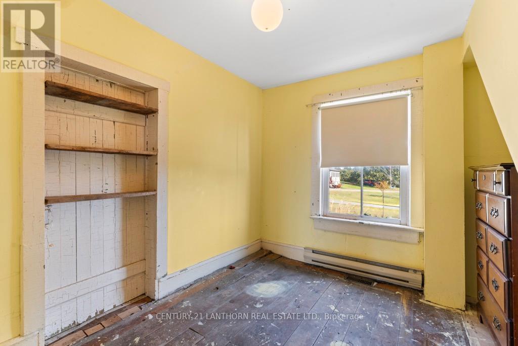 1677 County 8 Road, Prince Edward County, Ontario  K0K 2T0 - Photo 15 - X12135758