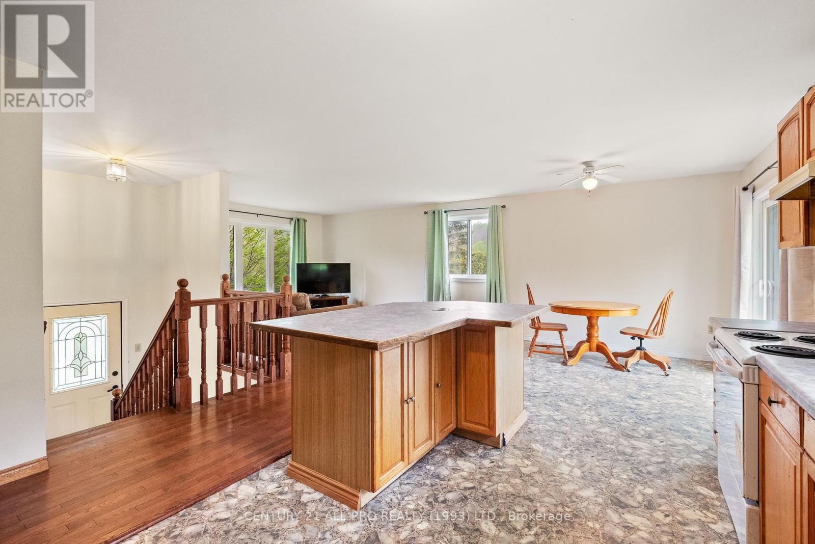 3791 Harwood Road, Hamilton Township, Ontario  K0K 1C0 - Photo 7 - X12150997