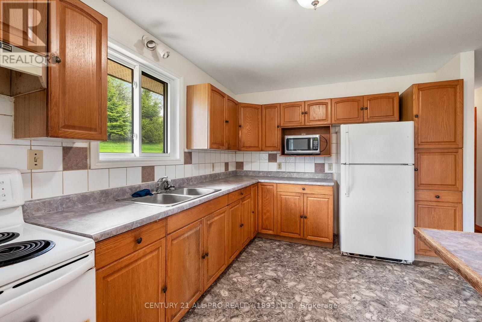 3791 Harwood Road, Hamilton Township, Ontario  K0K 1C0 - Photo 8 - X12150997