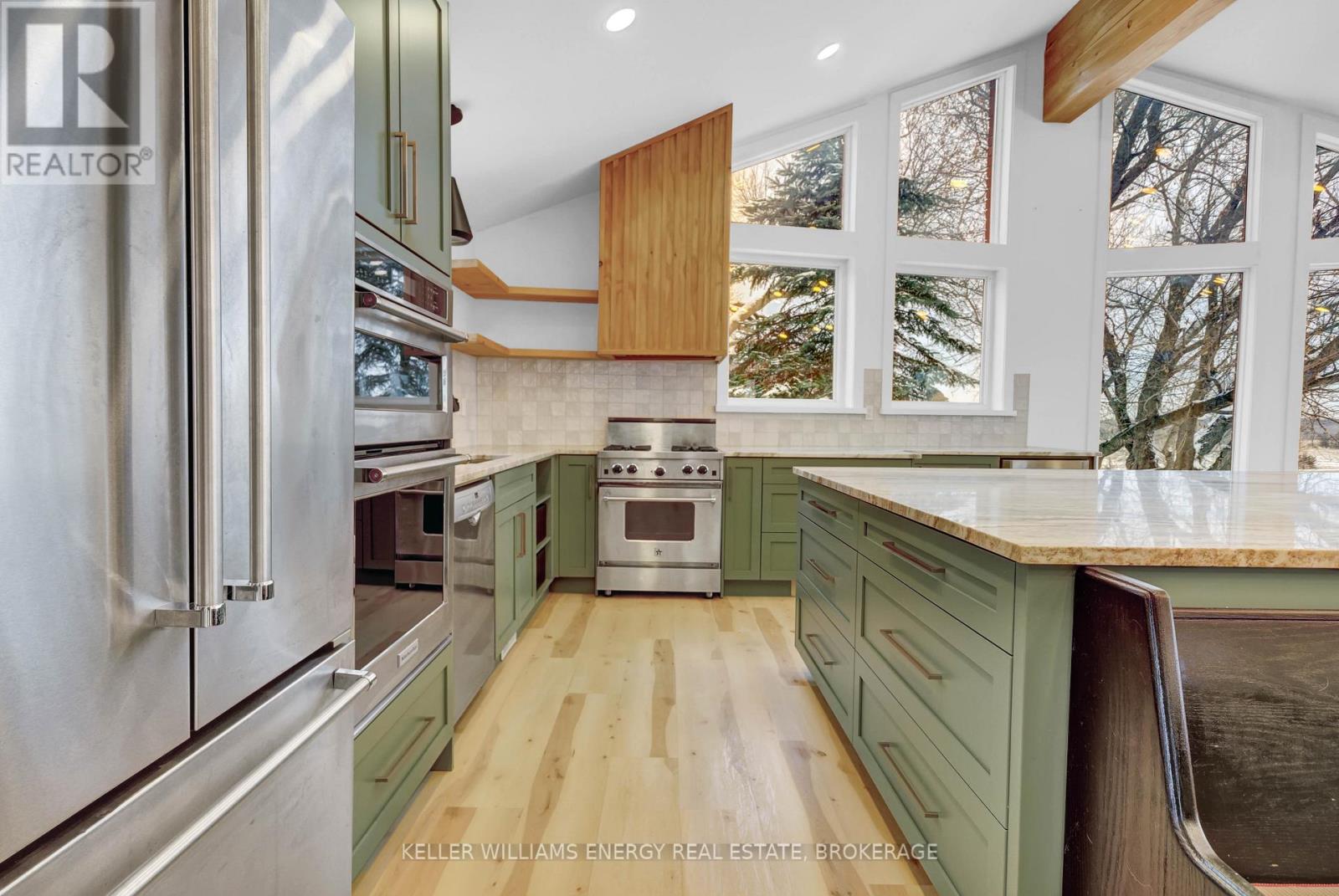 30 Oram Road, Prince Edward County, Ontario  K0K 1G0 - Photo 13 - X12154413